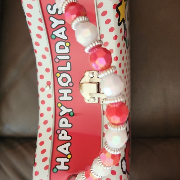 BNWT SANRIO HOLIDAY HELLO KITTY TIN PURSE - Picture 4 of 5